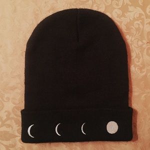 Noctex Lunar Moon Phase Embroidered Beanie Toque